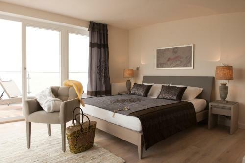 Hostal Hotel Strand Am K�nigshafen