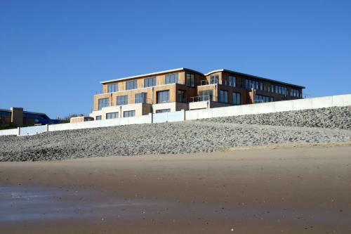 Hostal Hotel Strand Am K�nigshafen