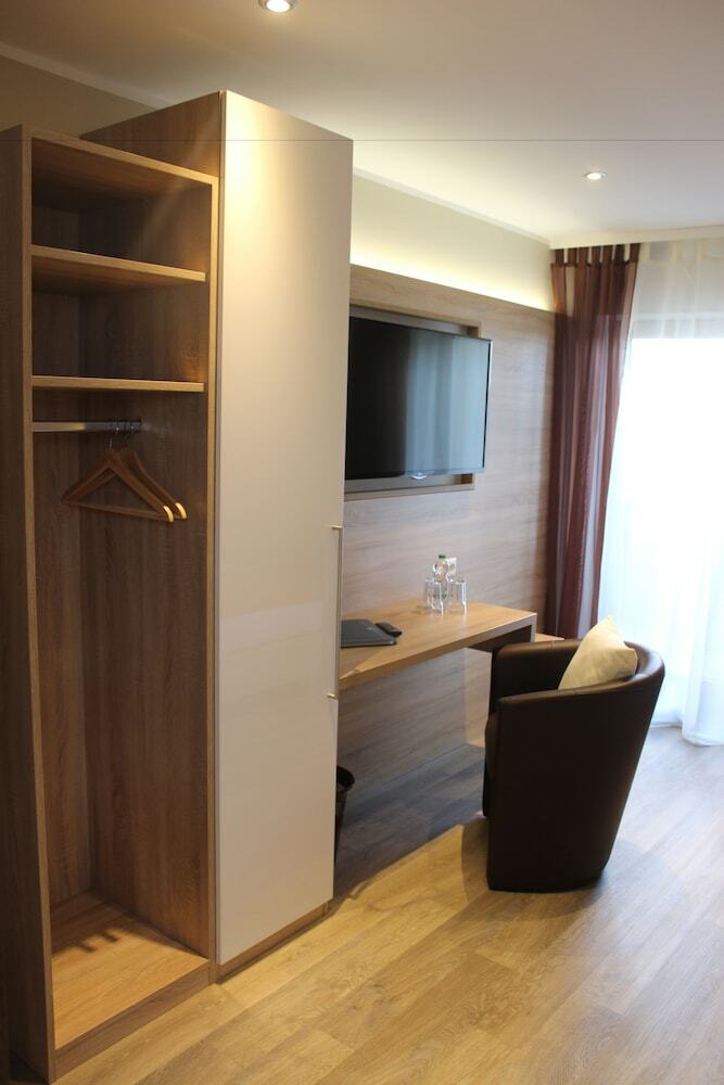 Hostal Pension Haus Erika