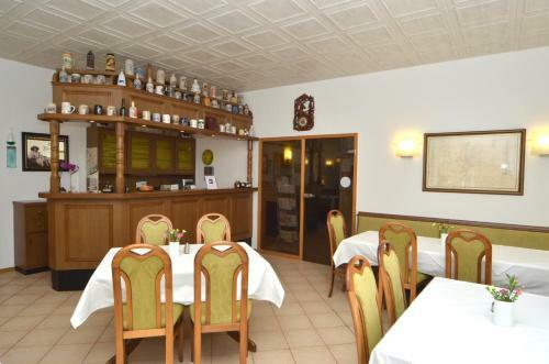 Land-hotel Am Wald Garni