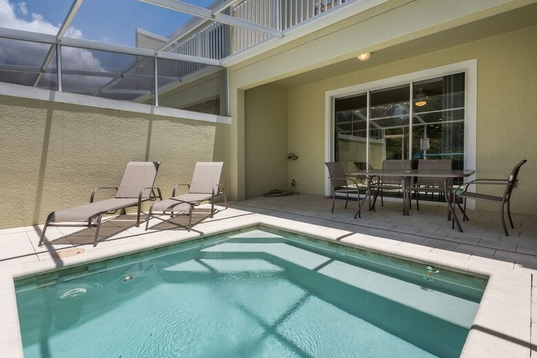 Serenity By Vhc Hospitality