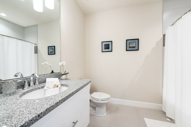 Serenity By Vhc Hospitality