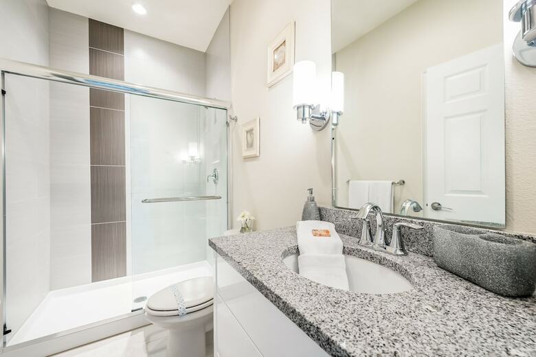 Serenity By Vhc Hospitality
