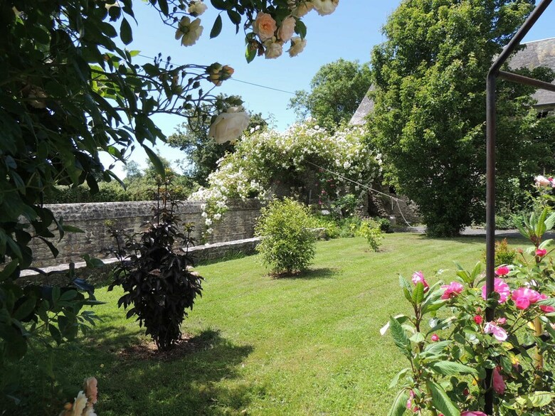 Hotel Chambres D'h�tes Les Pi�ris