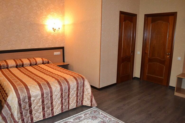 Dubki Hotel