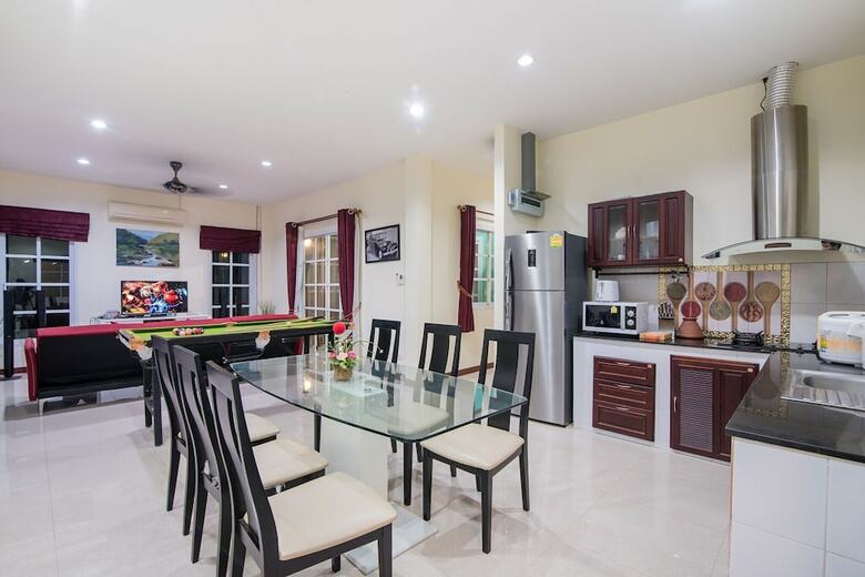 Peach Hua Hin Pool Villa Holiday