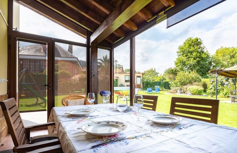 Apartamentos Rurales Villa de Sa�n