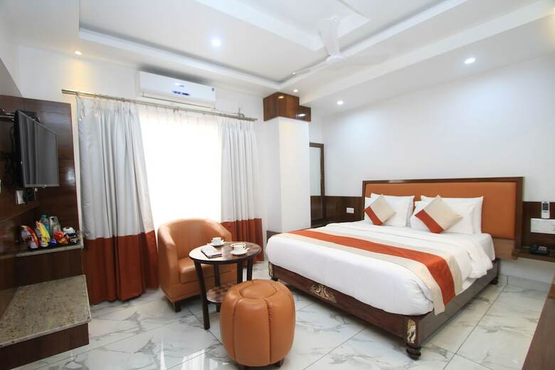 Hotel Loksagar
