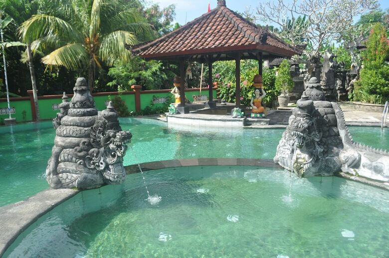 Dewi Sinta Hotel And Restaurant