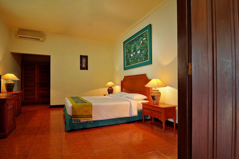 Dewi Sinta Hotel And Restaurant