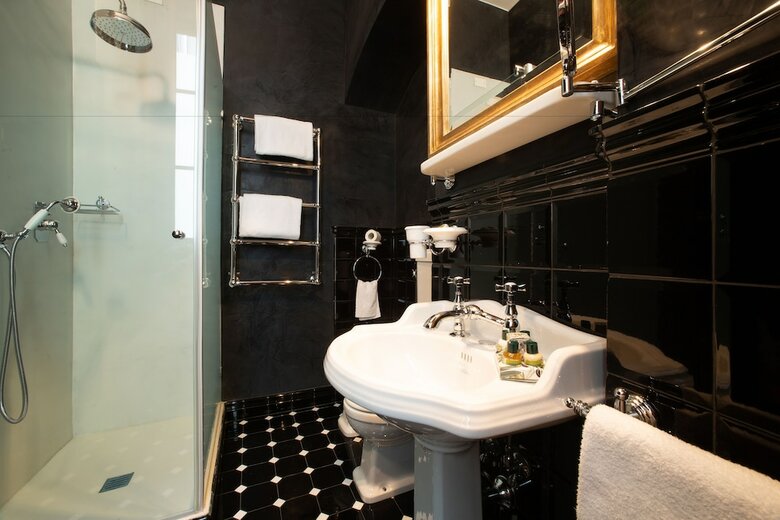 Boutique B&B Torre De' Conti