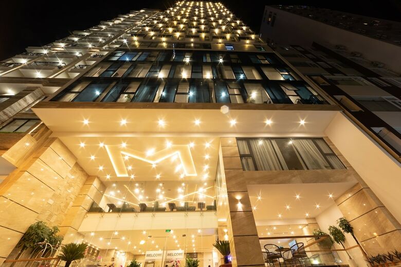 Majestic Premium Hotel