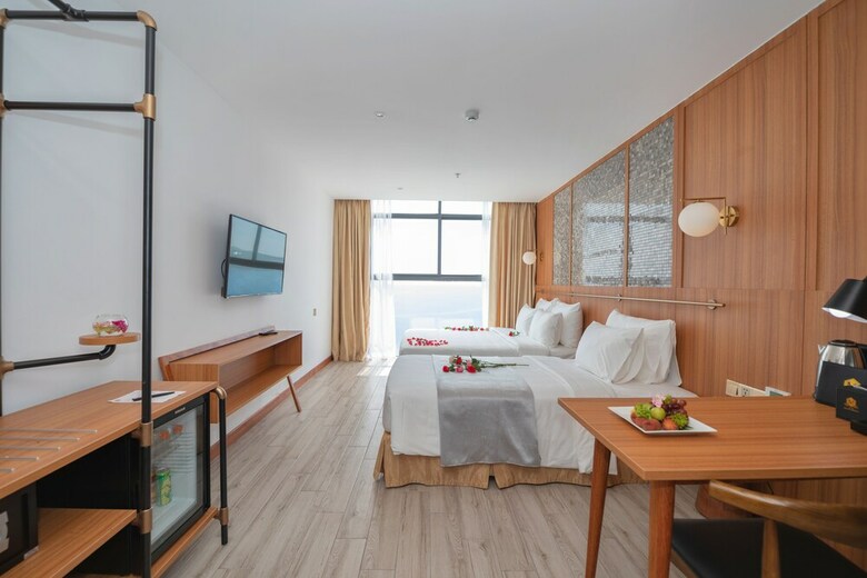 Majestic Premium Hotel