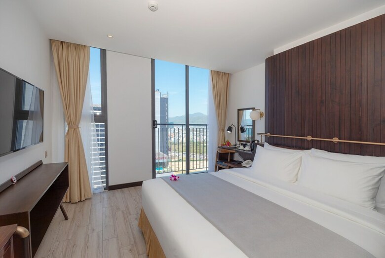 Majestic Premium Hotel