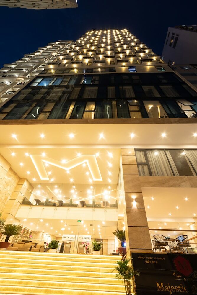 Majestic Premium Hotel