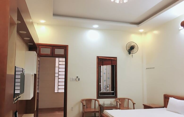Duong Ha Hotel