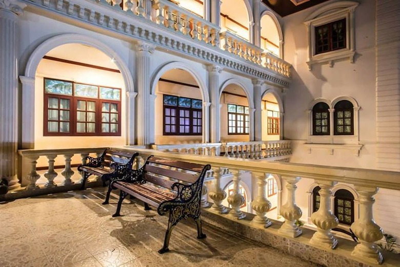 Hotel Bann Udomsap