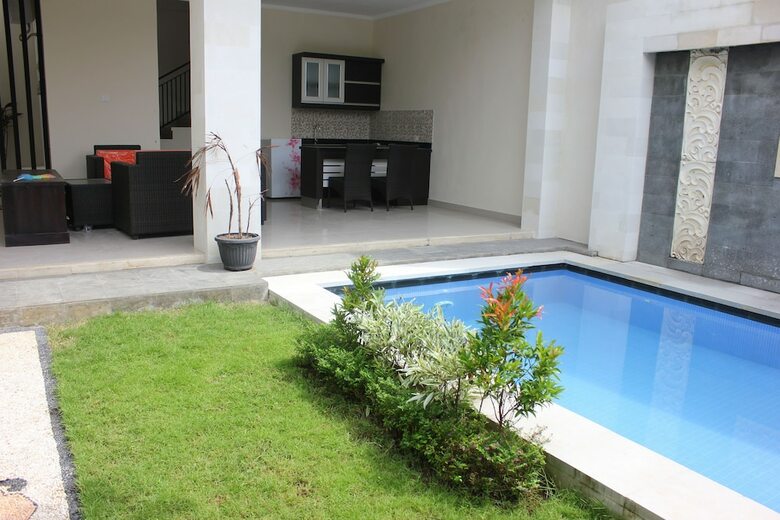Villa The Kayuputih
