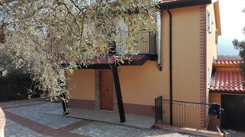 Villa Cennamo Residence