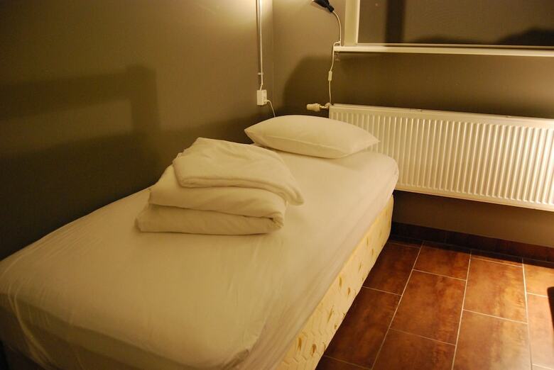 Hostal Teh�si� Hostel