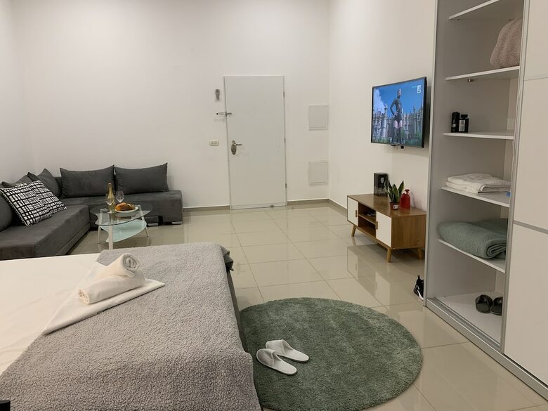 Spat Studio Apartment
