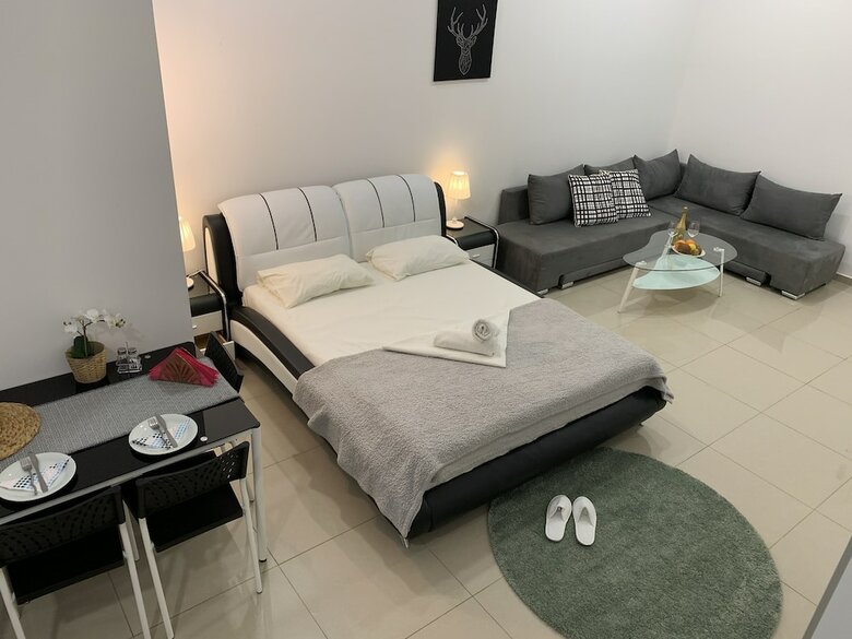 Spat Studio Apartment