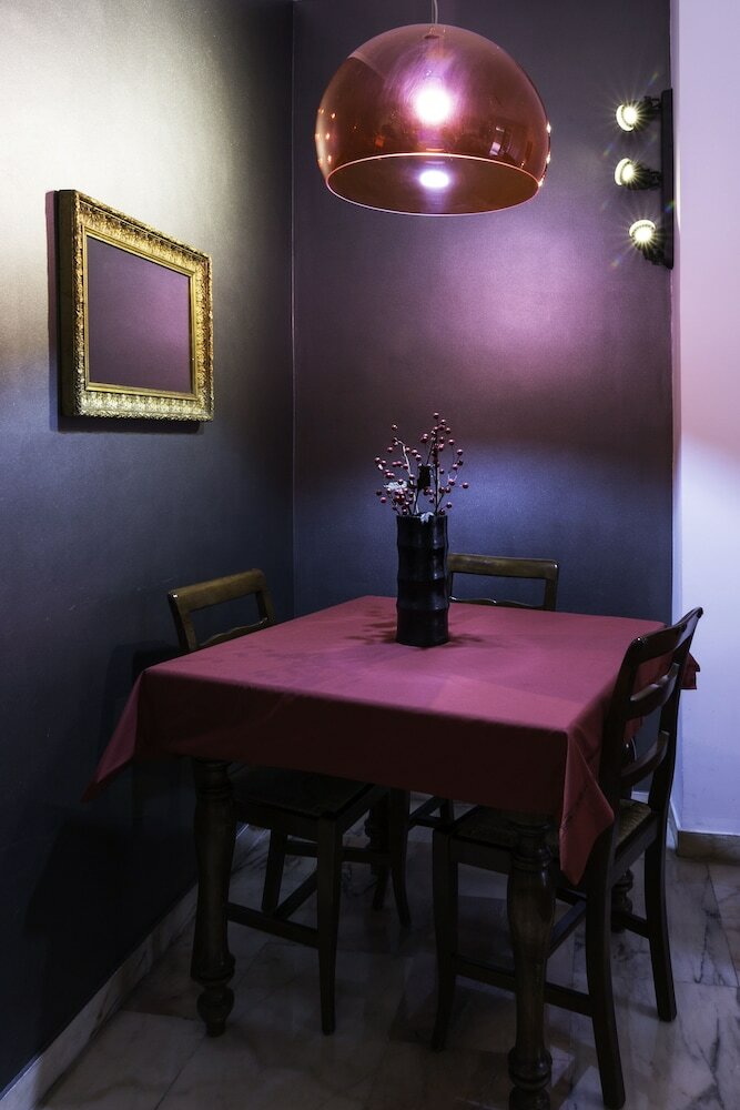 Hotel Vatican Short Term Rental With Terrace