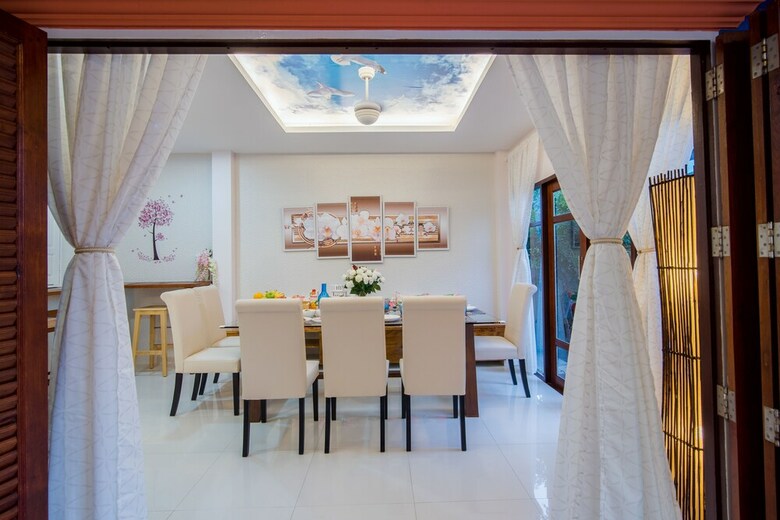 Island Blue Home Pool Villa