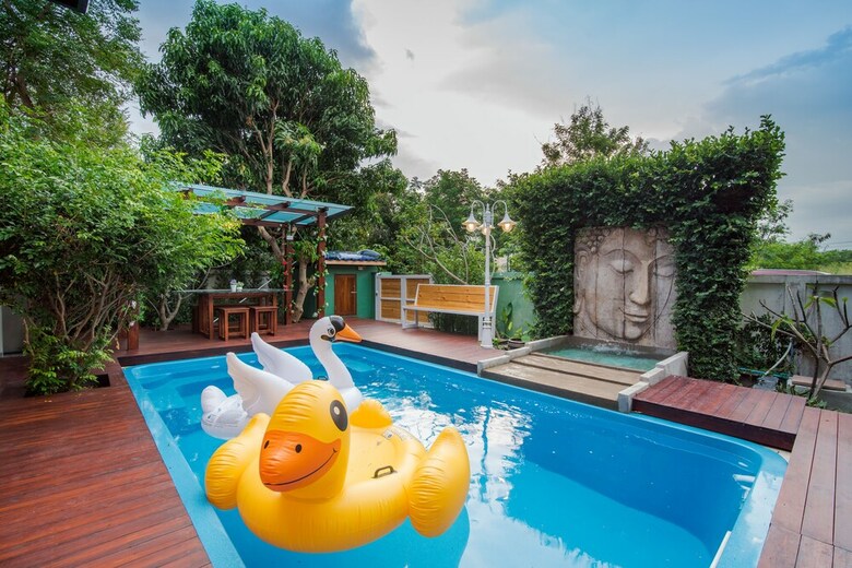 Island Blue Home Pool Villa