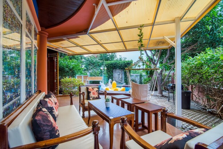 Island Blue Home Pool Villa