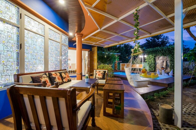 Island Blue Home Pool Villa