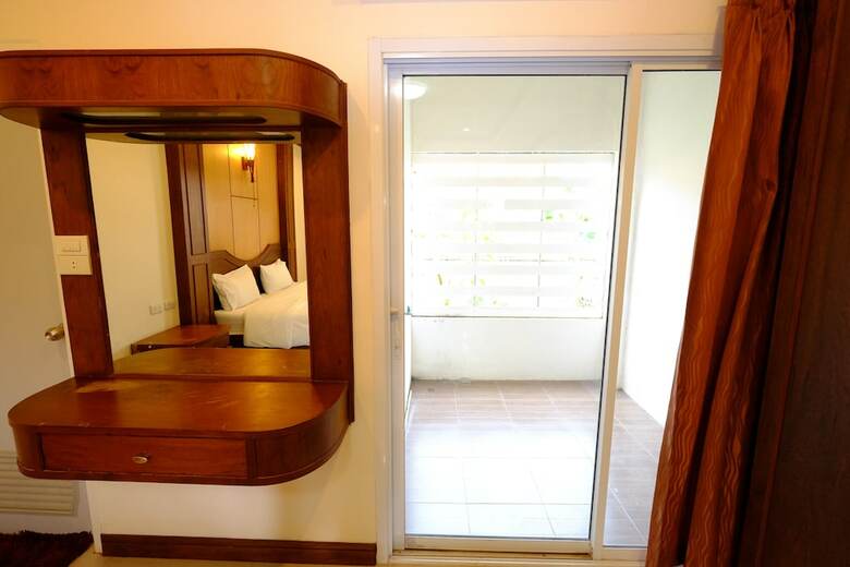 Hotel The Muk Lagoon