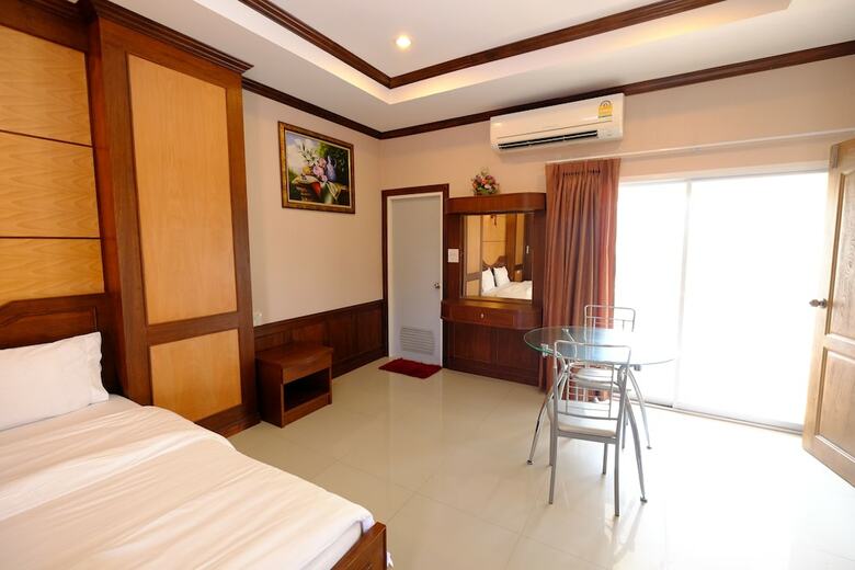 Hotel The Muk Lagoon