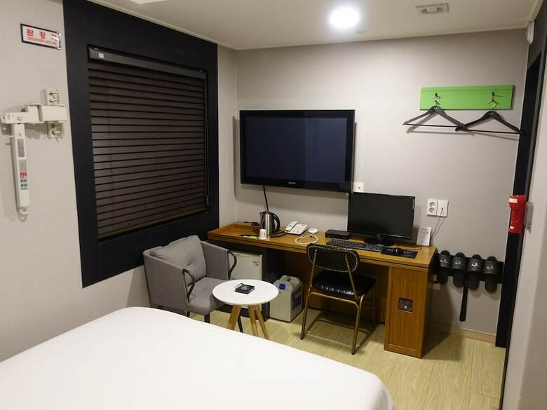 Star Hotel