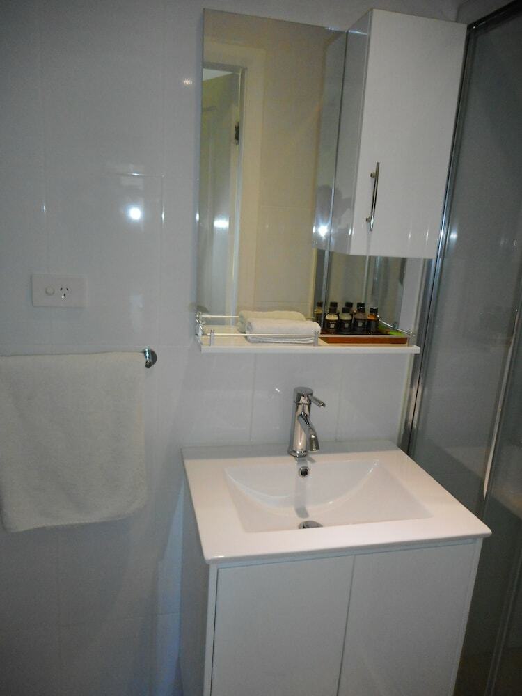 Hotel Nadi Airport Apartments
