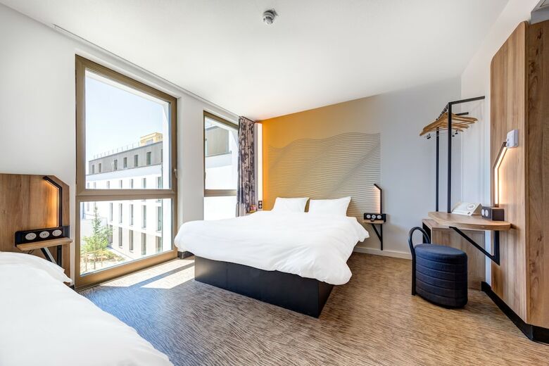 Hotel B&B H�tel Paris Sud Ch�tenay Malabry