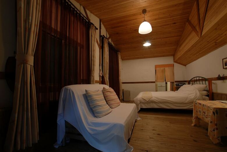 Jinguashi Cloud Mountain Homestay B&B