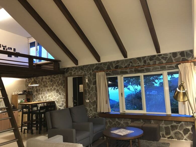 Jinguashi Cloud Mountain Homestay B&B