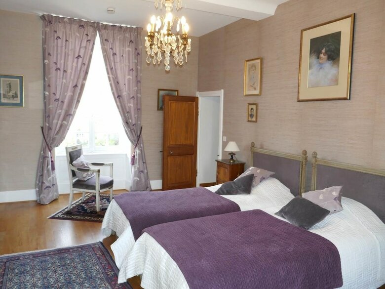 Bed & Breakfast Le Manoir de Cr�pon