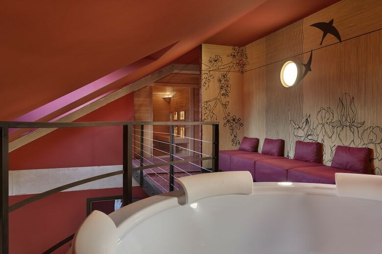Bed & Breakfast Stories Hotel