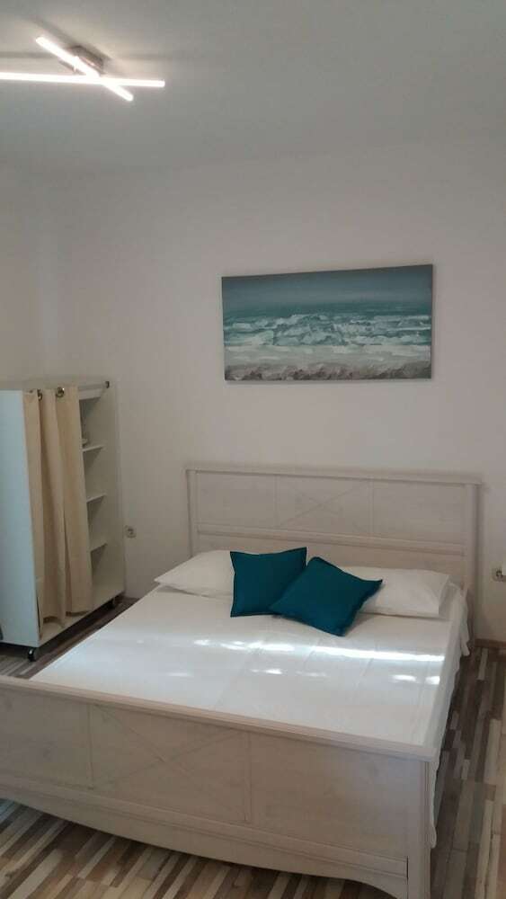 Aparthotel Apartmani Jelin?i?