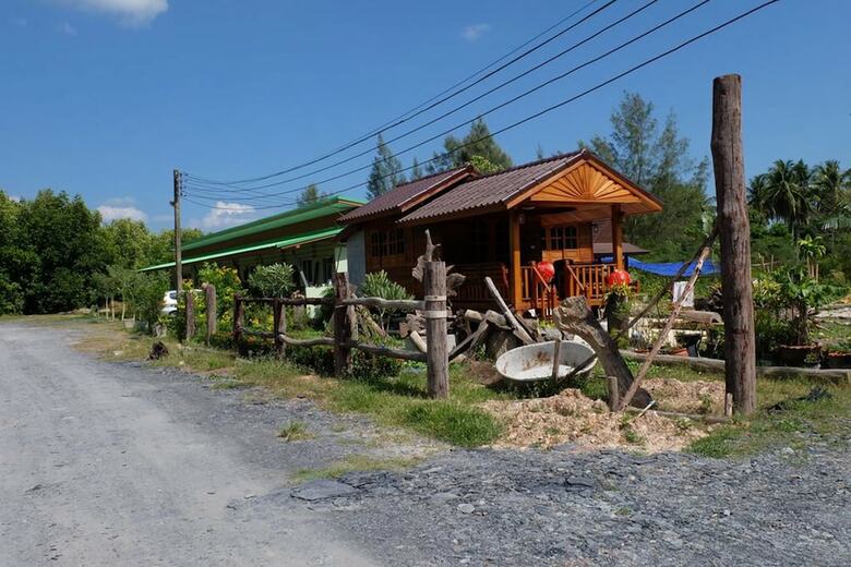 Hotel Woodpoint T&b House