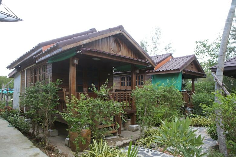 Hotel Woodpoint T&b House