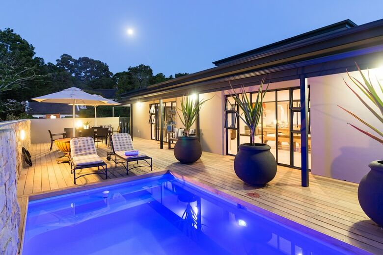 Bed & Breakfast The Greens Guest House