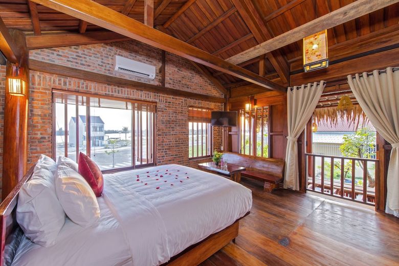 Bed & Breakfast Wooden Lodge Homestay