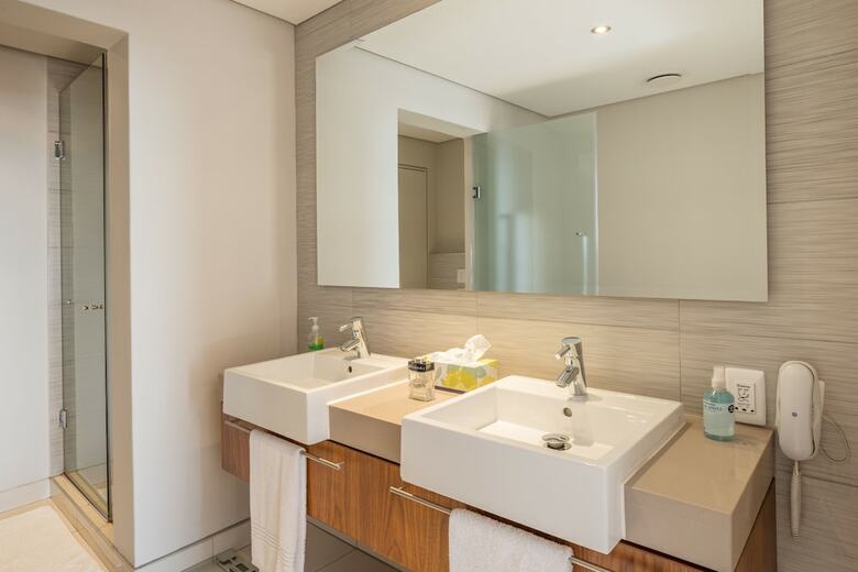 Aparthotel Harbour Bridge - Whosting