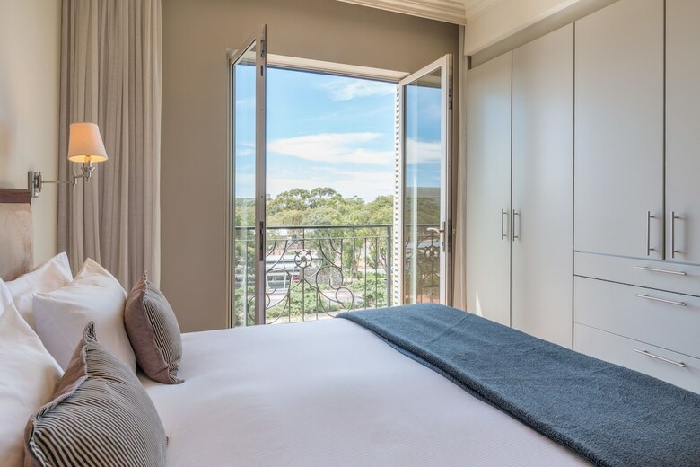Hotel Cape Royale - Whosting