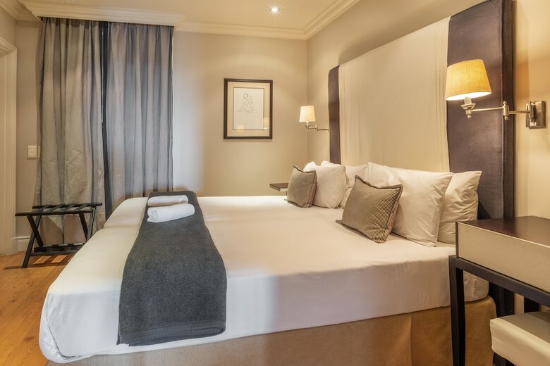Hotel Cape Royale - Whosting