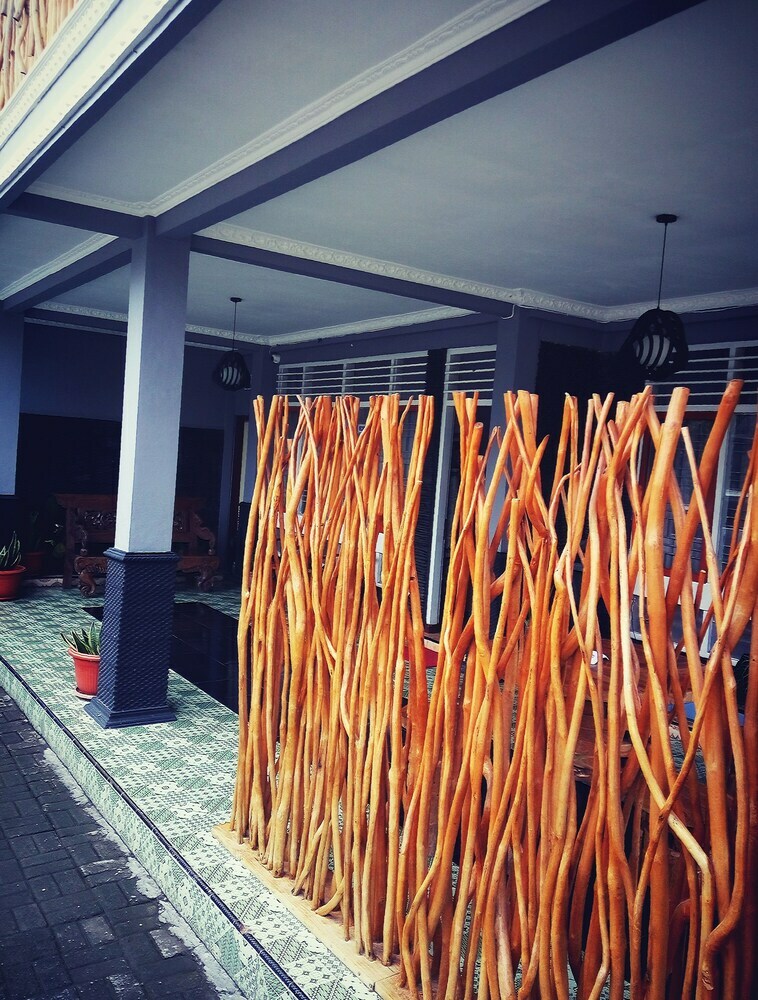 Hotel Metro Malioboro Living