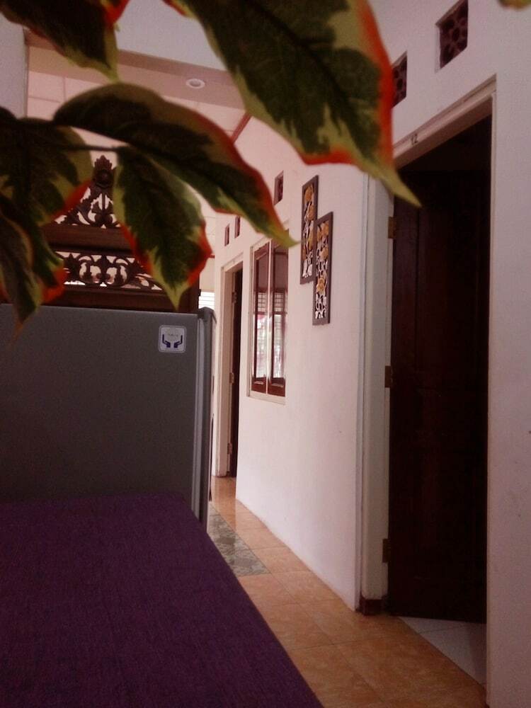 Hotel Metro Malioboro Living